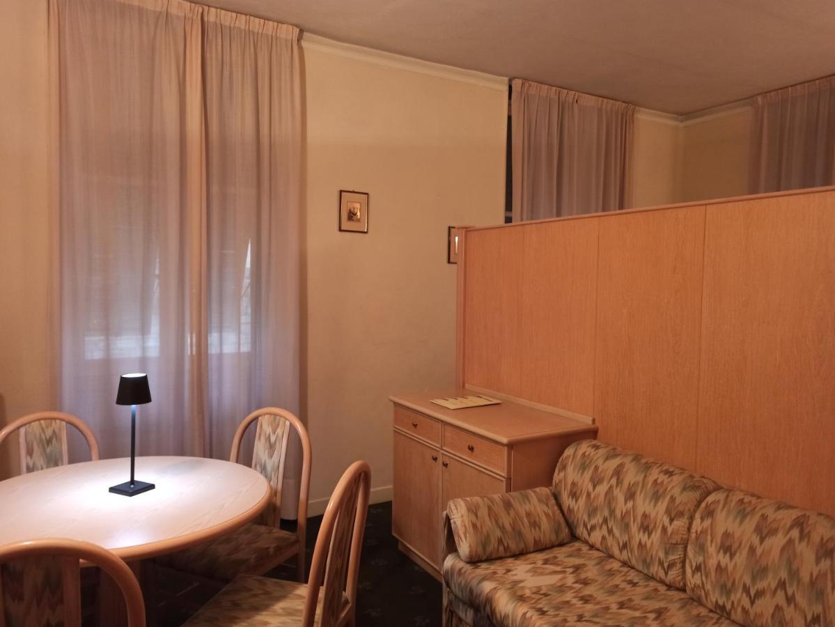 Hotel Miramare Imperia Værelse billede