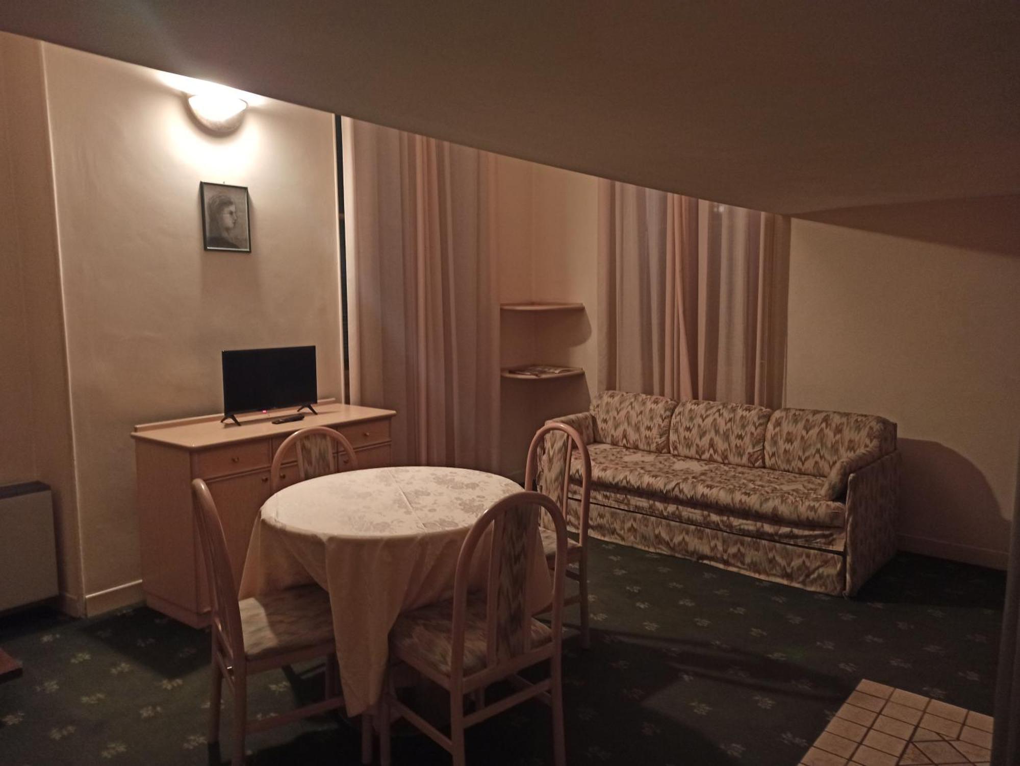 Hotel Miramare Imperia Værelse billede