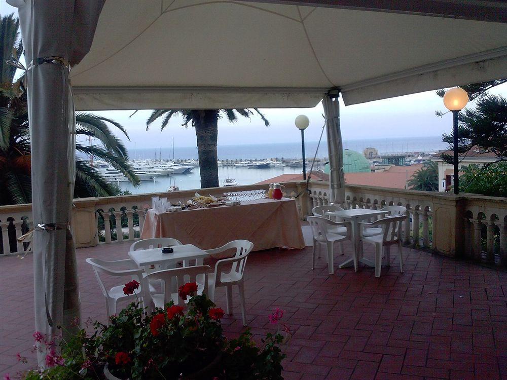 Hotel Miramare Imperia Eksteriør billede